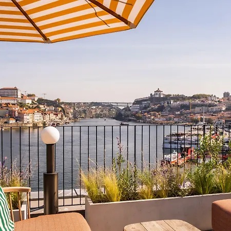 The Rebello Hotel & Spa - Small Luxury Hotels Of The World-3