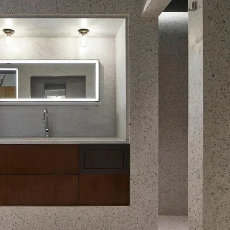 Taj 51 Buckingham Gate Suites And Residences-2