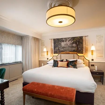 The Capital Hotel, Apartments & Townhouse - Small Luxury Hotels Of The World-2