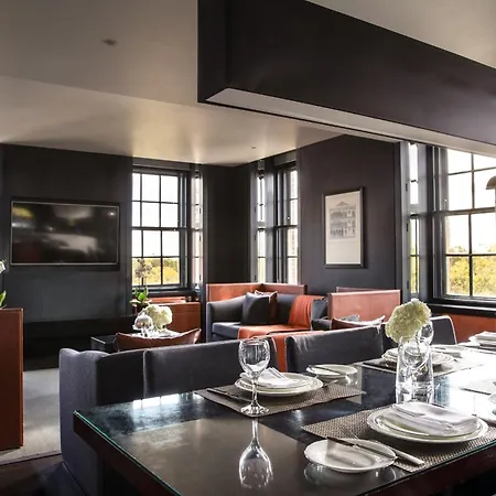 Grosvenor House Suites-3