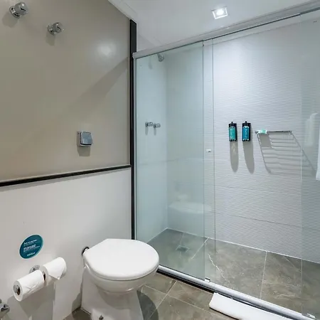 Hotel Deville Prime Cuiabá-3