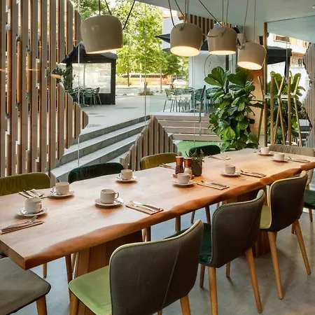 Melia Barcelona Sarriá-3