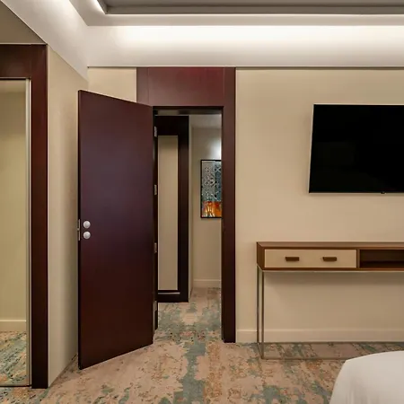 Crowne Plaza Porto By Ihg-3