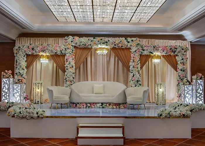 Sheraton Dubai Creek Hotel & Towers